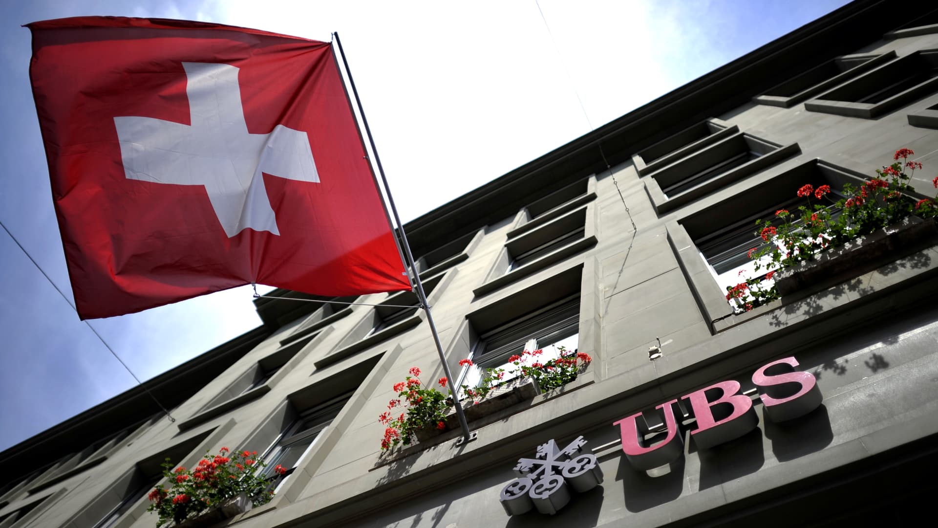 ‘A financial banana republic’: UBS-Credit Suisse deal puts Switzerland’s reputation on the line
