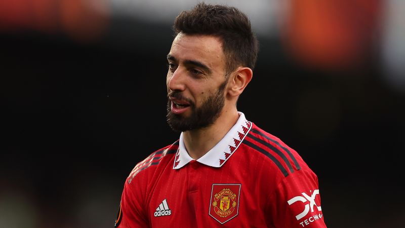 Manchester United’s Bruno Fernandes rewards fan who messaged him for 300 days