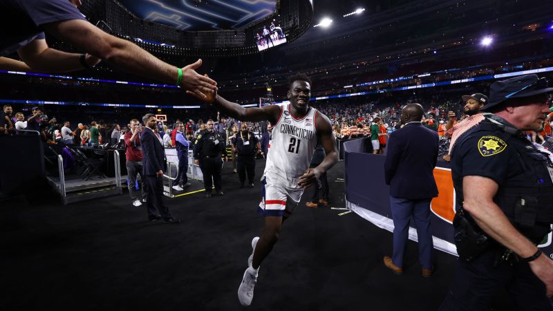 UConn defeats Miami while San Diego State stuns Florida Atlantic to advance to the NCAA Men’s Basketball Championship tournament title game