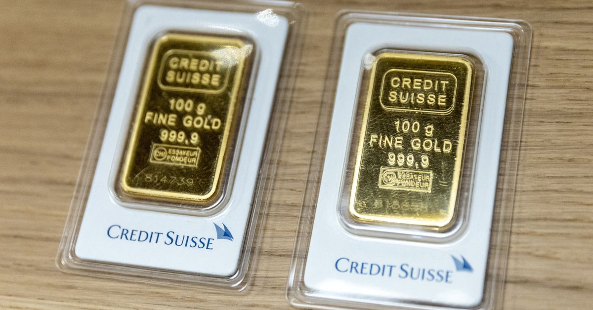 Credit Suisse memorabilia up for grabs in online shops