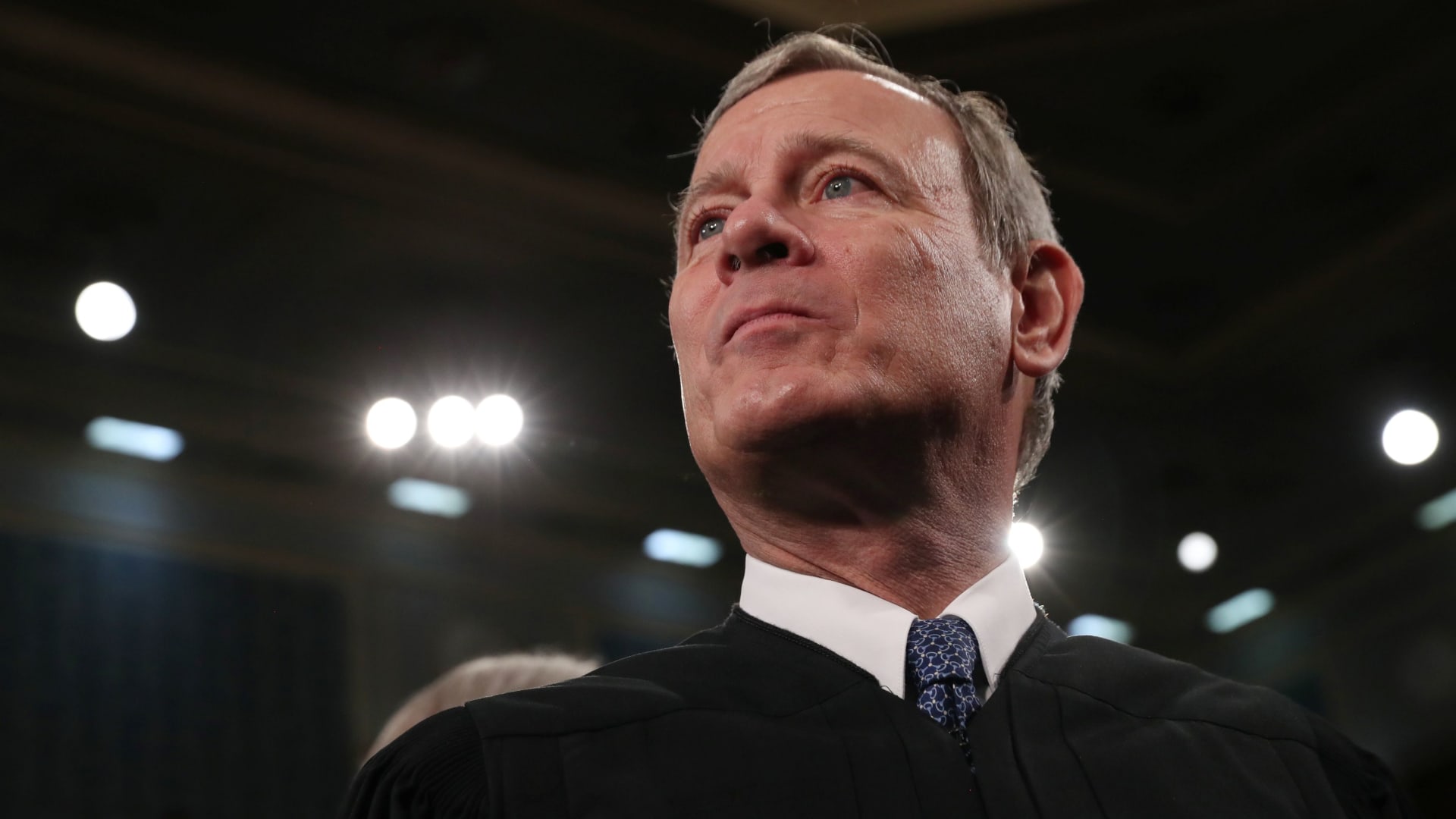 Senate Judiciary Democrats underwhelmed by Supreme Court chief Roberts’ ethics response