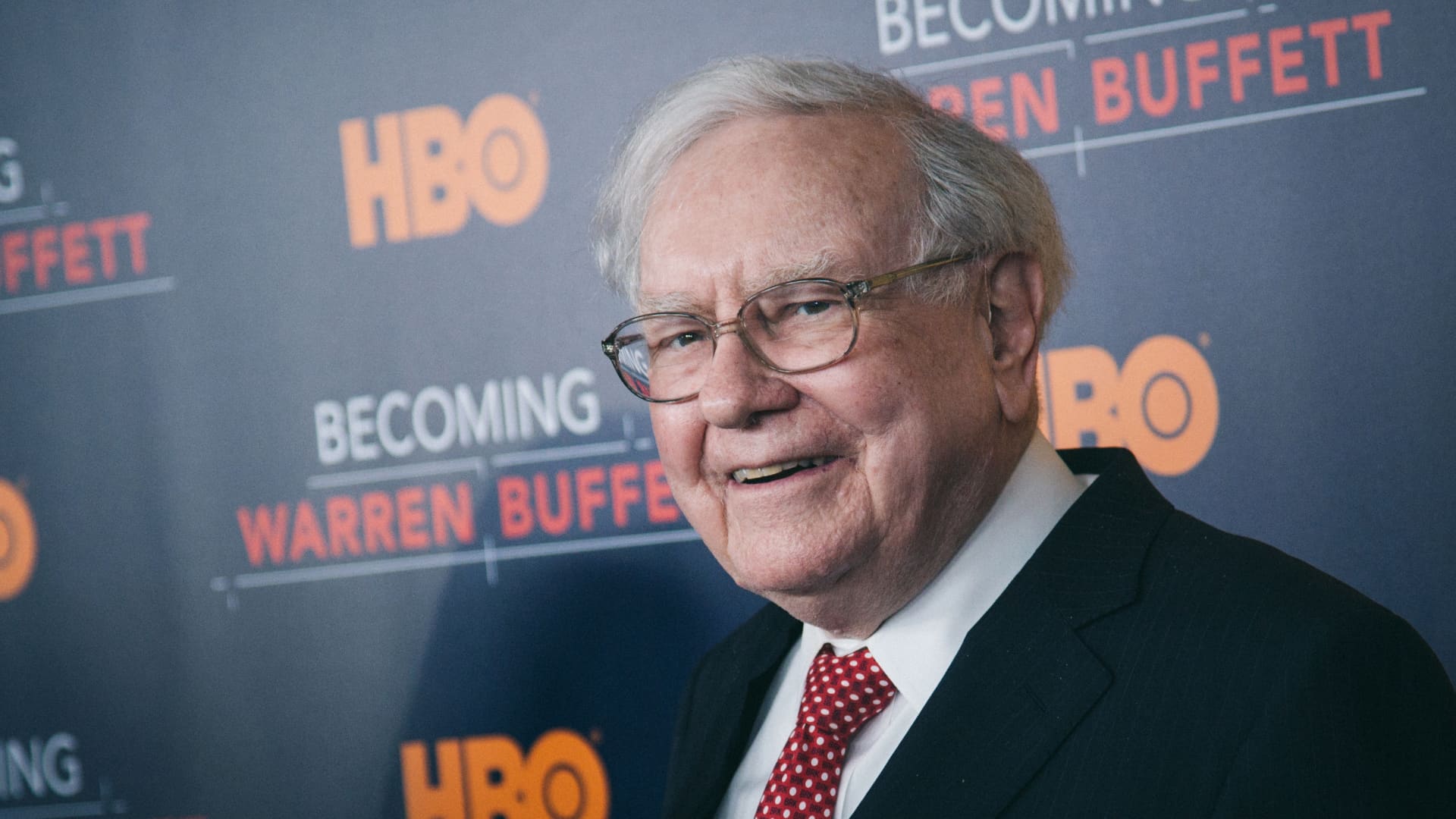 Warren Buffett explains why he bought 5 Japanese trading houses: I was ‘confounded’ by the opportunity