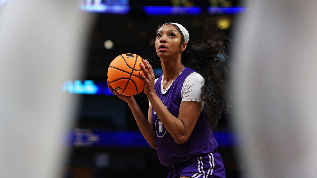 Reese prepares to shoot during practice before LSU's NCAA women's Final Four semifinal game on March 30.