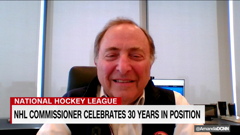 As puck drops on NHL playoffs, Commissioner Gary Bettman celebrates 30 years in the league