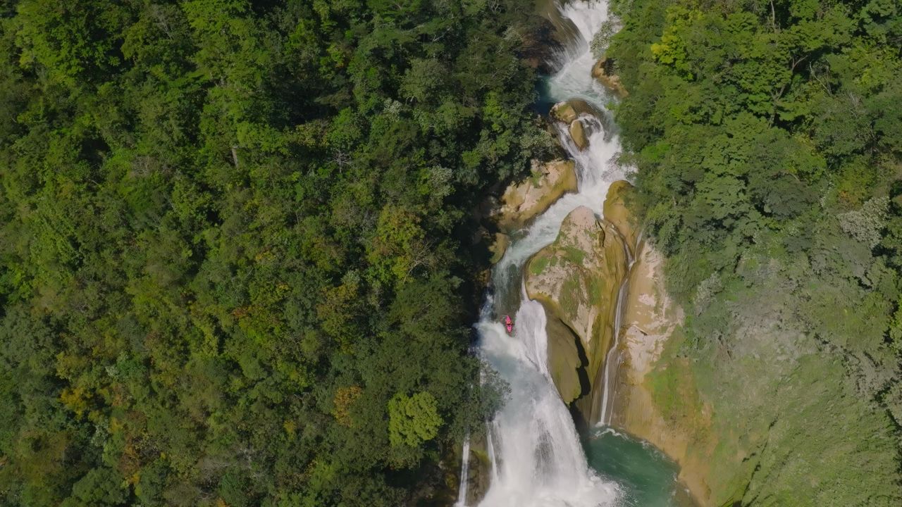 This section of the Rio Santo Domingo has been compared to a double black diamond ski slope.