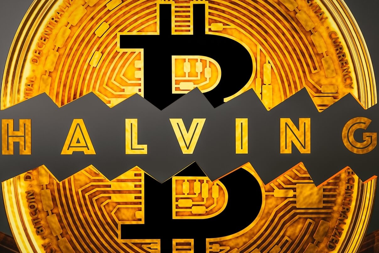 Bloomberg Analysts: Bitcoin ‘Halving’ Can Send BTC Past $50,000 – Here’s Why