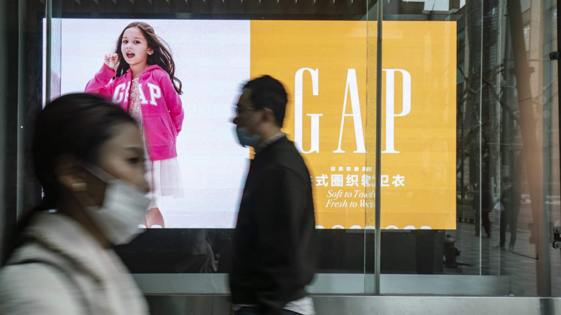 Stocks making the biggest moves after hours: Gap, Marvell Technology, RH, Ulta and more