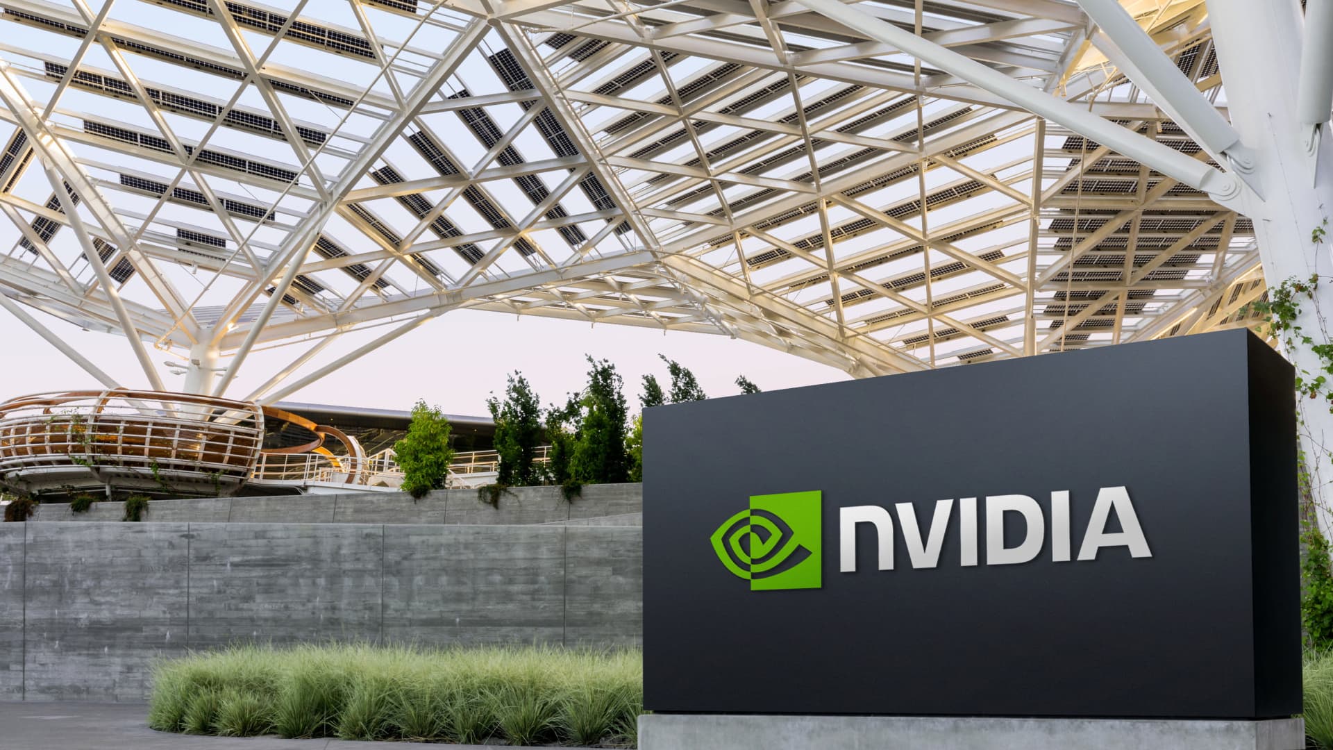 Stocks making the biggest premarket moves: Nvidia, Best Buy, Snowflake, Carnival and more