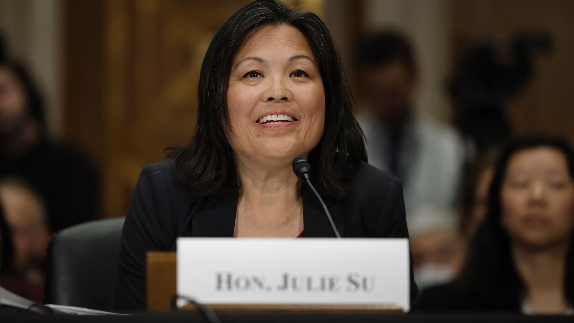 More than 250 business leaders back Julie Su for Labor secretary as nomination hangs in the balance