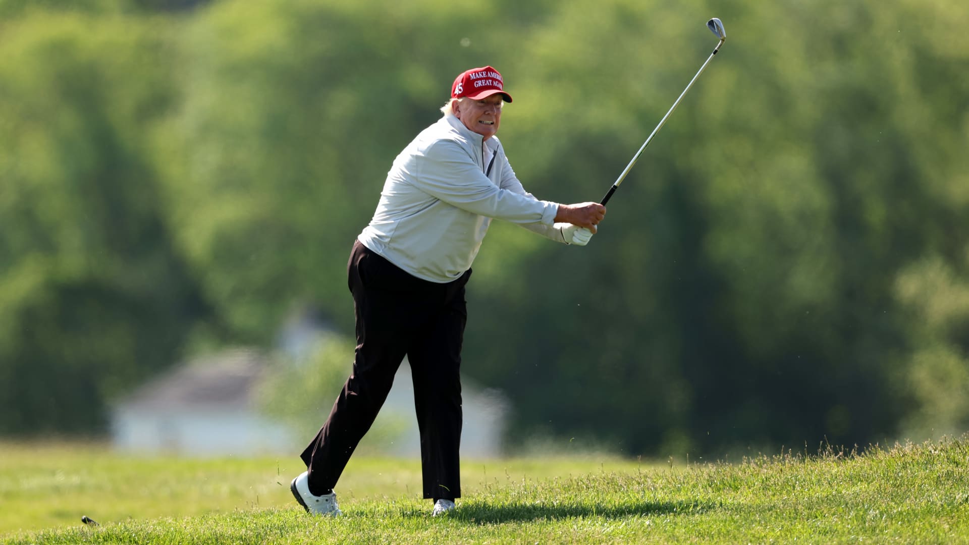 Trump plans 2024 fundraising swing from Georgia to his N.J. golf course as he calls on his bundlers to raise up to $1 million