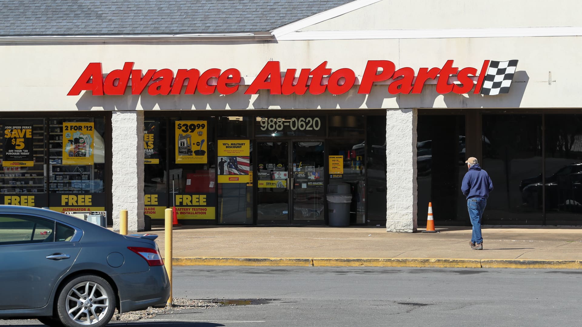 Stocks making the biggest moves premarket: Advance Auto Parts, SoFi, Twilio and more