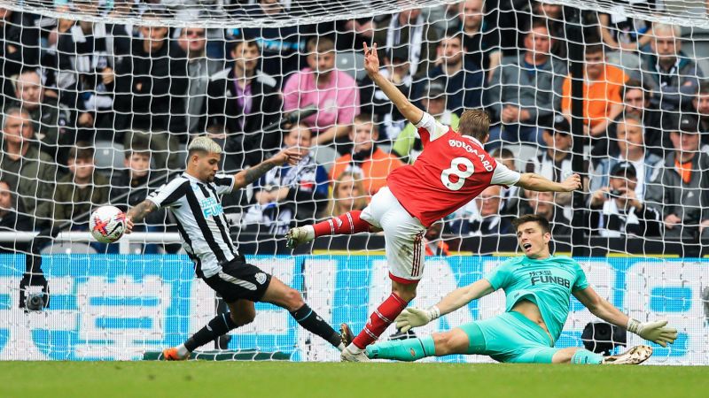 Arsenal keeps slim Premier League title hopes alive with crucial victory against Newcastle