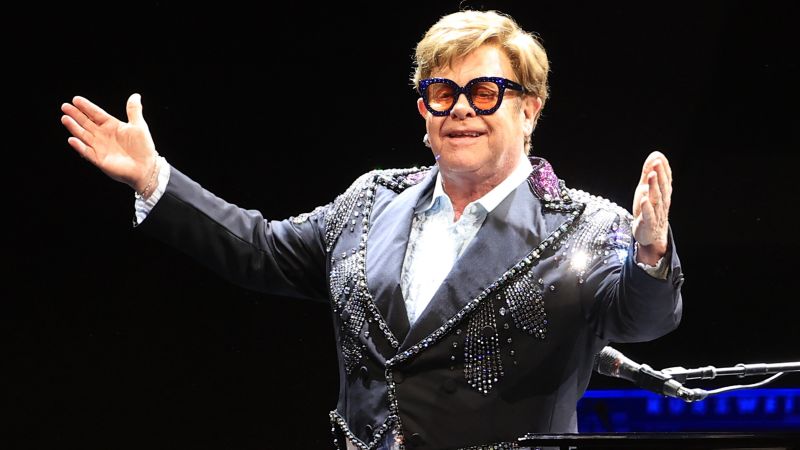 Elton John serenaded by Manchester City players at airport in FA Cup celebrations