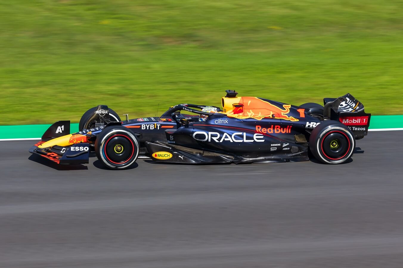 F1’s Oracle Red Bull Racing Teams Up with Sui Blockchain in New Sponsorship Deal – Crypto Bull Market Back Again?