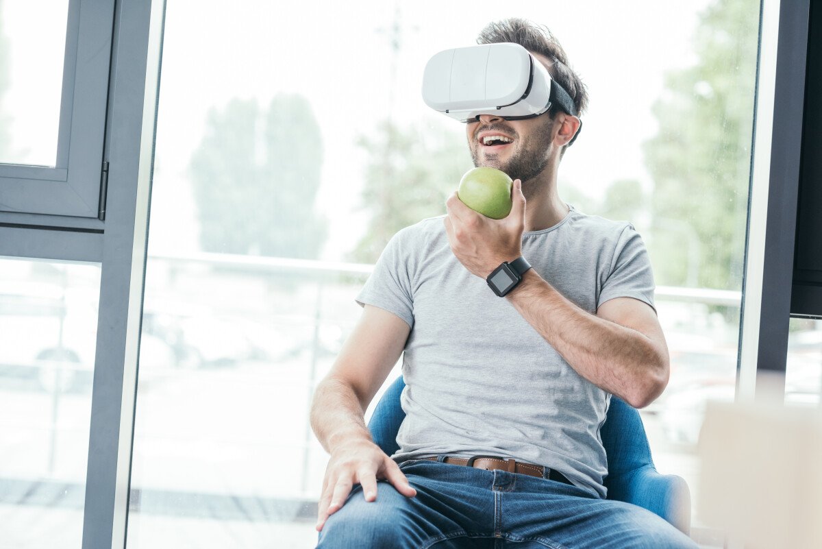 As Apple Announces its New VR Headset This Crypto Startup is Creating a Decentralized Freelancer Ecosystem on the Metaverse – Here’s How it Works