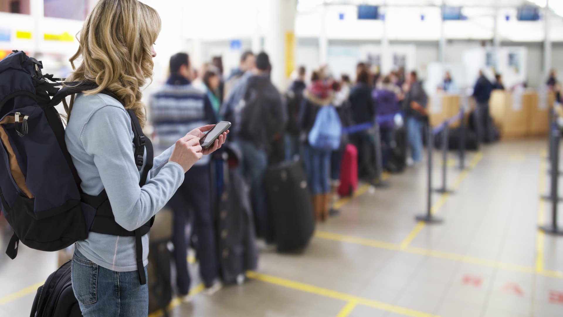 Canceled, delayed flights are likely over July 4 holiday weekend. What to know about your rights