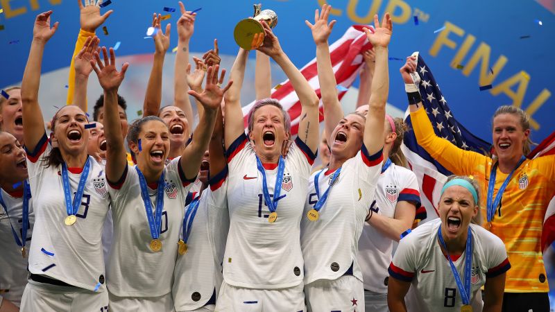 USWNT reveals Women’s World Cup squad – with a little help from the Bidens, Taylor Swift, Shaquille O’Neal and others