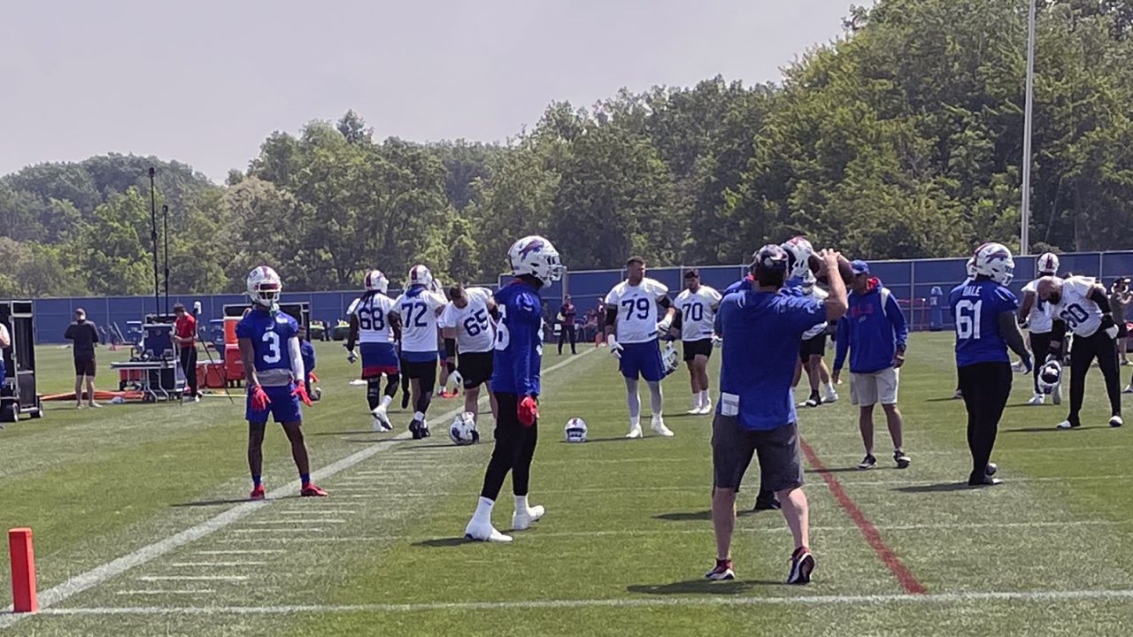 Hamlin (left) participates in practice on June 6.