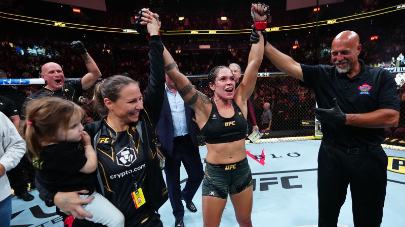 Nunes retains bantamweight belt, calls time on glittering career