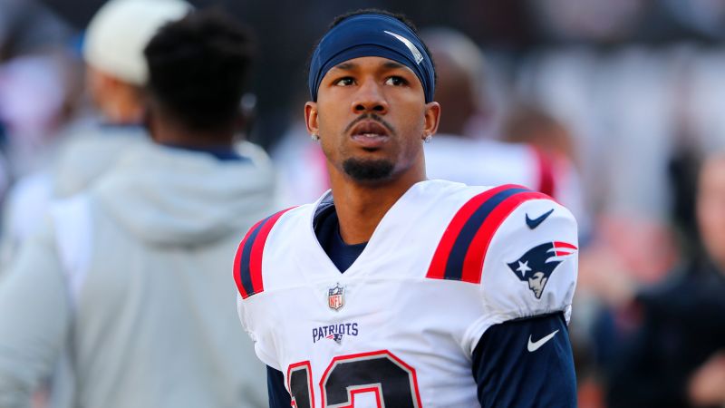 Patriots’ Jack Jones arrested after two loaded guns found in carry-on luggage, police say