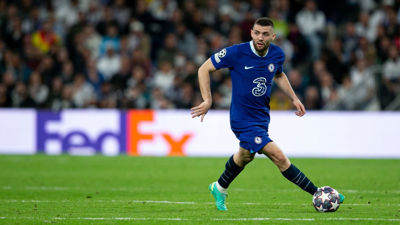 MADRID, SPAIN - APRIL 12: Mateo Kovacic of Chelsea in action during the UEFA Champions League quarterfinal first leg match between Real Madrid and Chelsea FC at Estadio Santiago Bernabeu on April 12, 2023 in Madrid, Spain. (Photo by Flor Tan Jun/Getty Images)