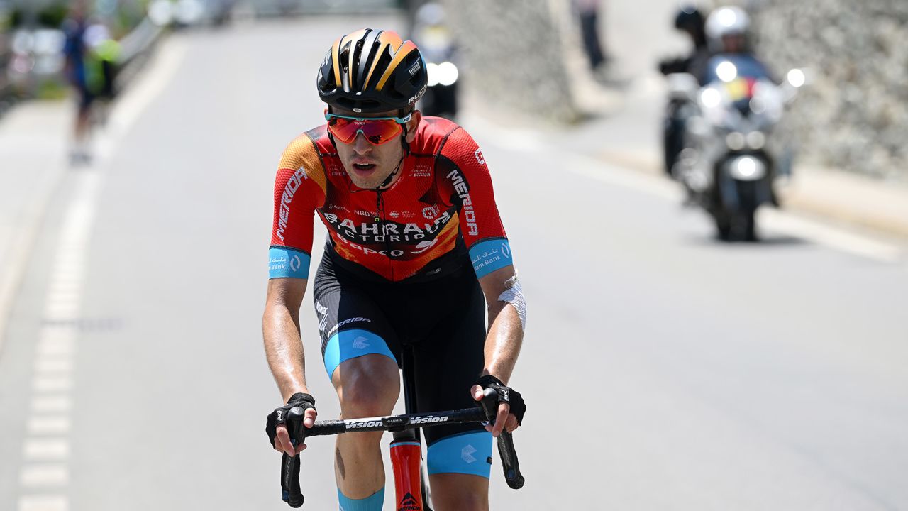 LEUKERBAD, SWITZERLAND - JUNE 14: Gino Mäder of Switzerland and Team Bahrain Victorious competes in the chase group during the 86th Tour de Suisse 2023, Stage 4 a 152.5km stage from Monthey to Leukerbad 1367m / #UCIWT / on June 14, 2023 in Leukerbad, Switzerland. (Photo by Dario Belingheri/Getty Images)