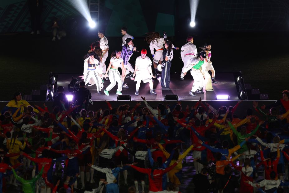 Benee and Mallrat perform "Do It Again," the official song of this year's Women's World Cup, during the opening ceremony. Benee is from New Zealand and Mallrat is from Australia.