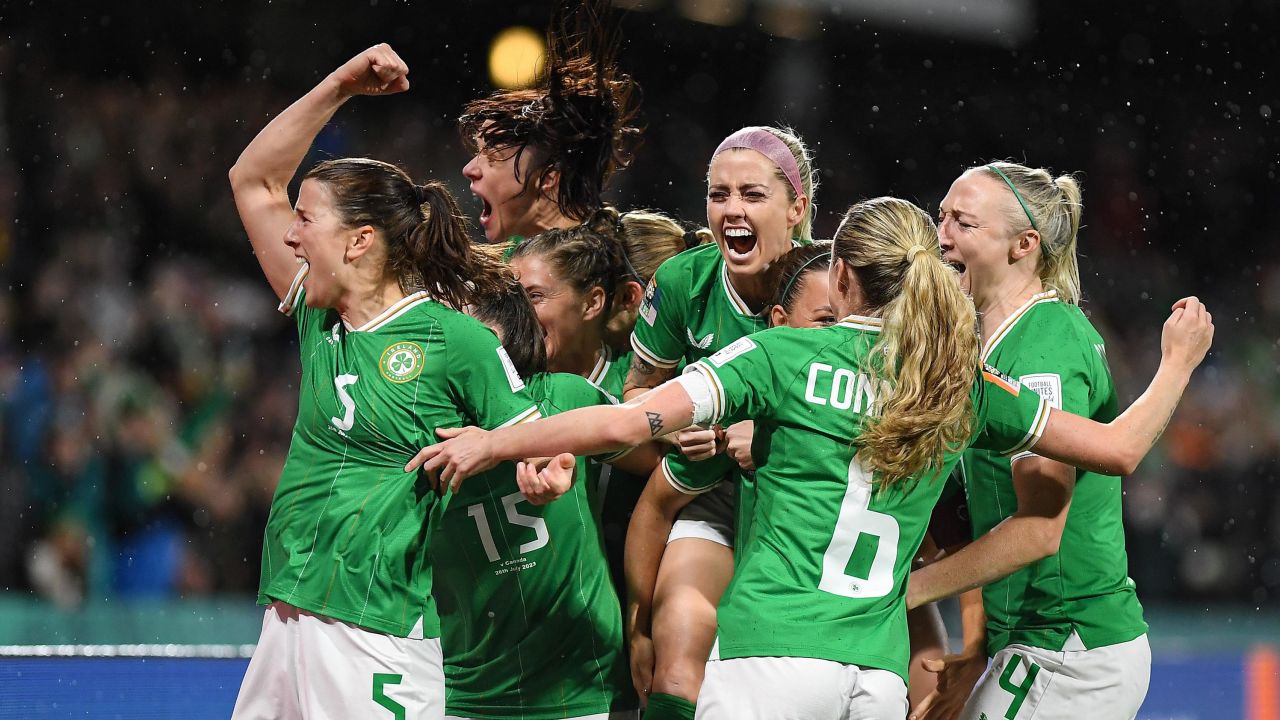 Republic of Ireland players celebrate after McCabe's goal against Canada.