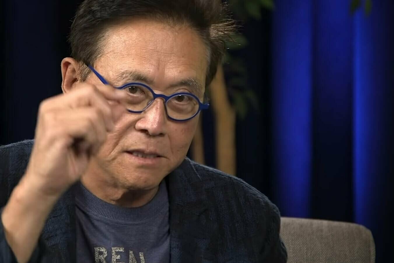 Rich Dad Poor Dad Author Robert Kiyosaki Predicts US Dollar’s Demise Imminent as BRICS Nations Soon to Unveil Gold-Backed Crypto