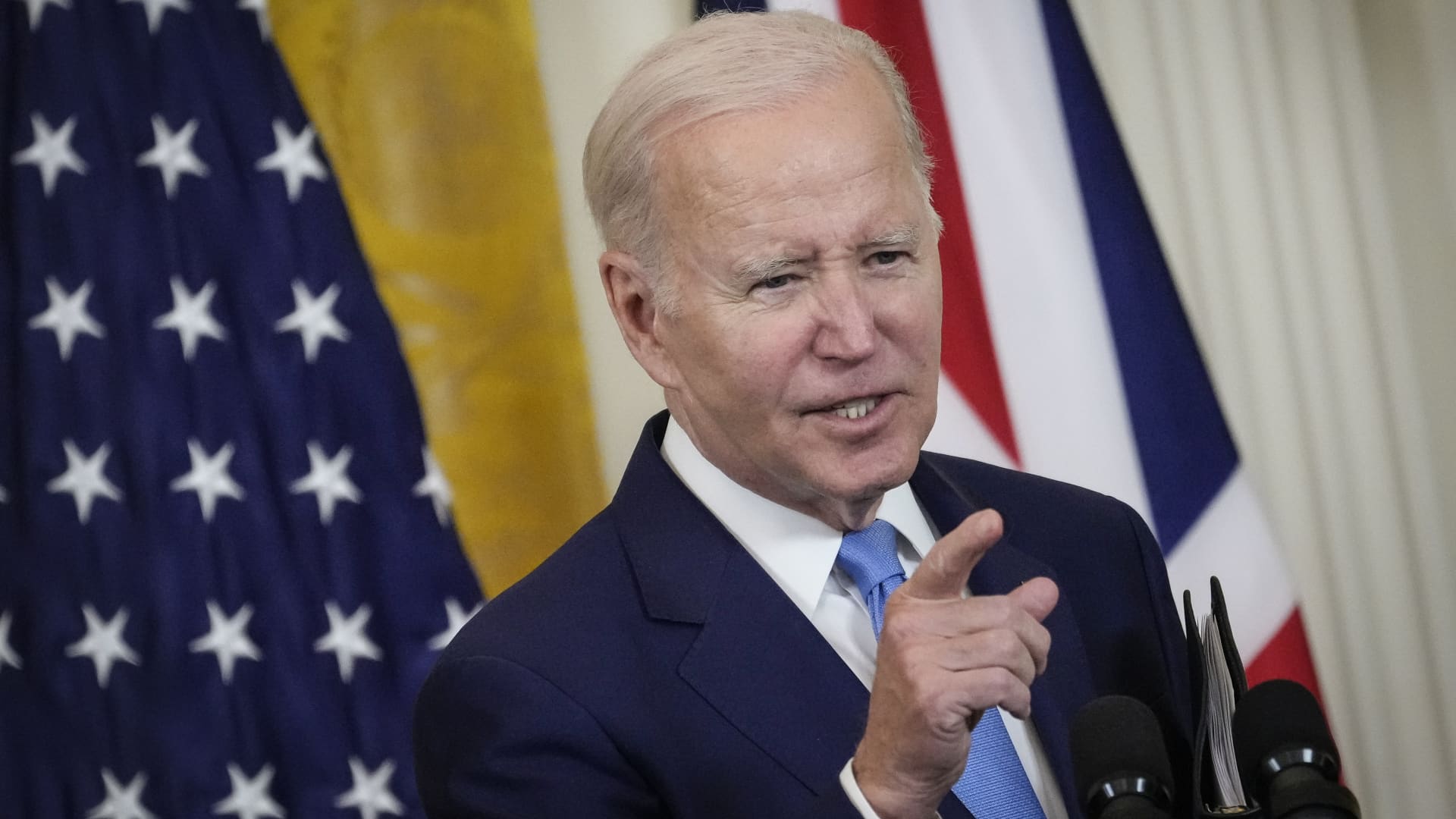 Biden due to meet King Charles, PM Sunak during brief UK visit