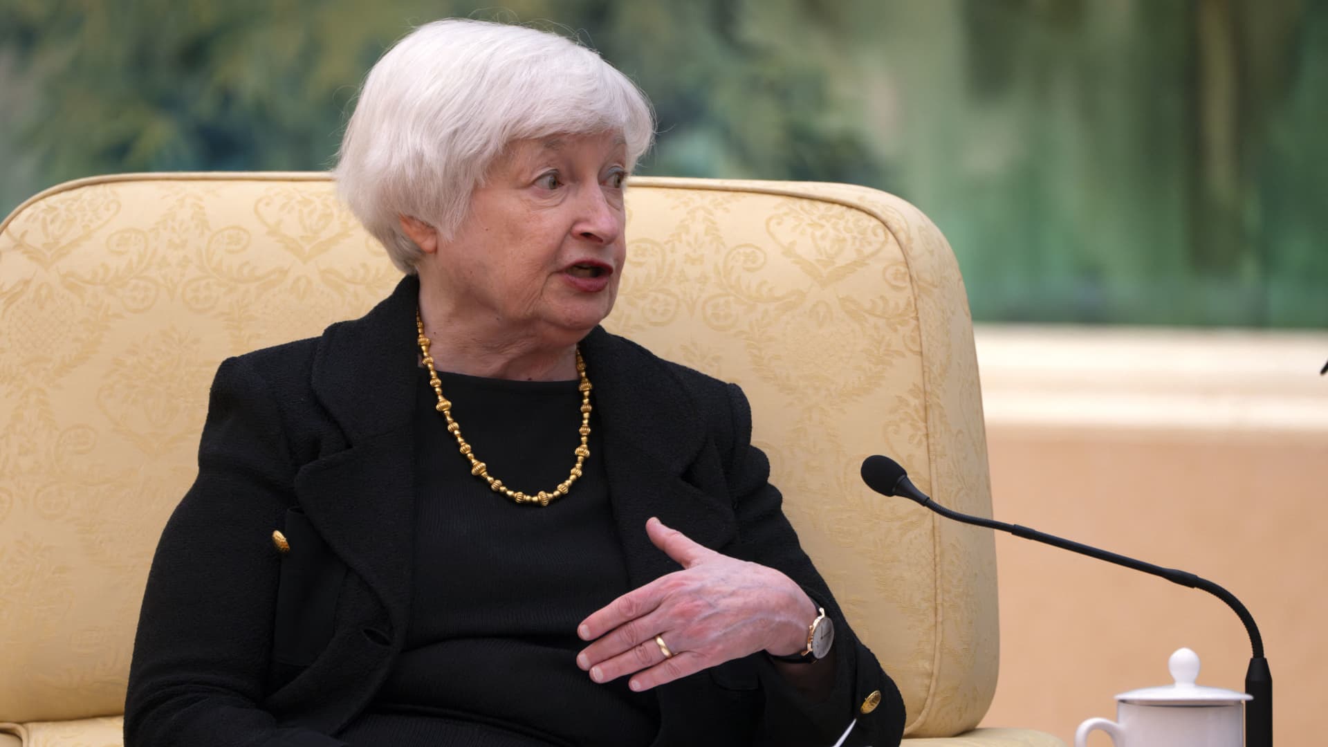 Yellen stresses ‘fair’ rules, communication in Beijing meetings