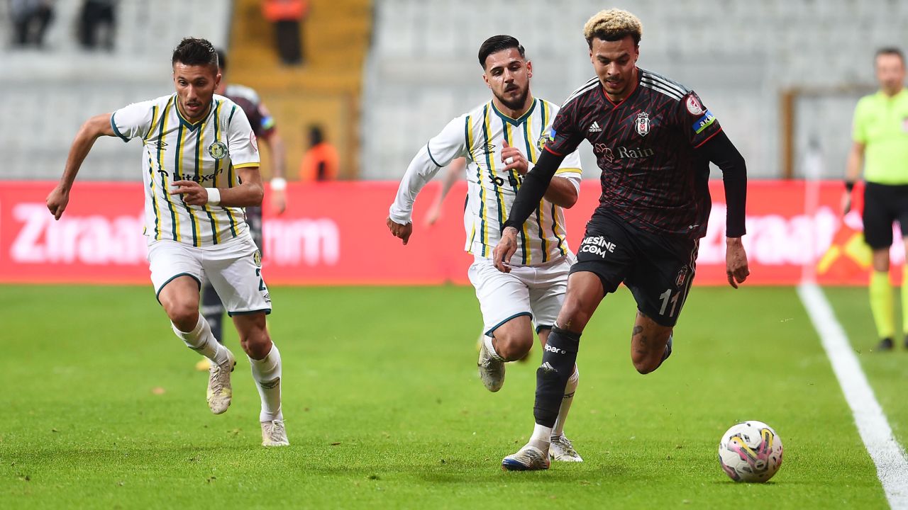 ISTANBUL, TURKEY - DECEMBER 21: Dele Alli (R) of Besiktas and Seyit Gazanfer (L) ,Bunyamin Balat #11 of Sanliurfaspor battle for the ball during the Ziraat Turkish Cup match between Besiktas and Sanliurfaspor at Vodafone Park on December 21, 2022 in Istanbul, Turkey. (Photo by Seskim Photo/MB Media/Getty Images)