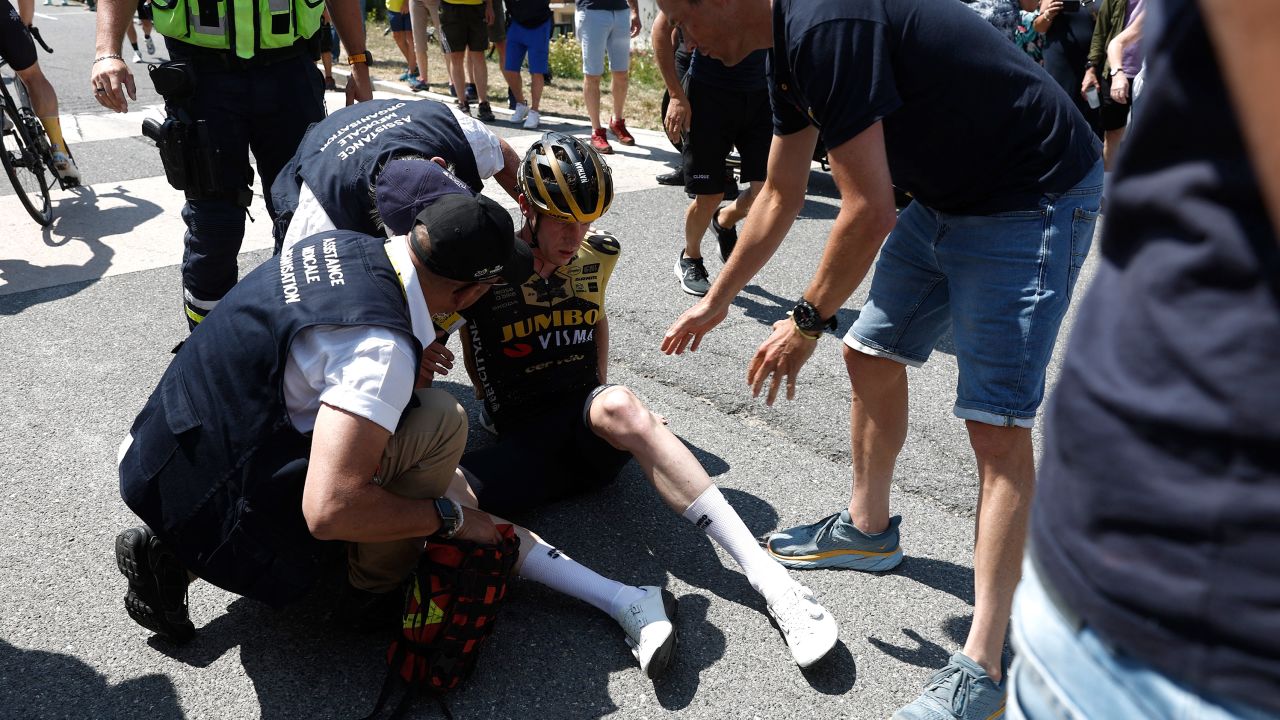 Cycling - Tour de France - Stage 15 - Les Gets Les Portes Du Soleil to Saint-Gervais Mont-Blanc - France - July 16, 2023
Team Jumbo--Visma's Nathan Van Hooydonck receives medical attention after a crash during stage 15