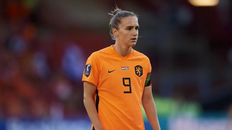 Injured Netherlands star Vivianne Miedema predicts more ACL injuries at Women’s World Cup