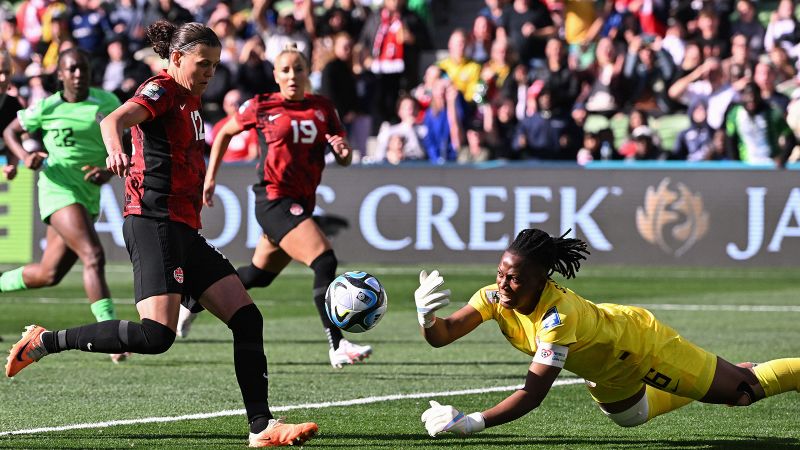 Christine Sinclair misses penalty and chance to become first player to score at six World Cups as Canada draws with Nigeria