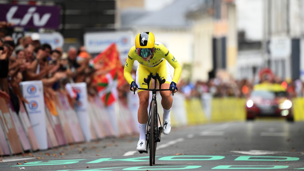 PAU, FRANCE - JULY 30: Demi Vollering of The Netherlands and Team SD Worx - Protime - Yellow leader jersey sprints during the 2nd Tour de France Femmes 2023, Stage 8 a 22.6km individual time trial stage from Pau to Pau / #UCIWWT / on July 30, 2023 in Pau, France. (Photo by Alex Broadway/Getty Images)