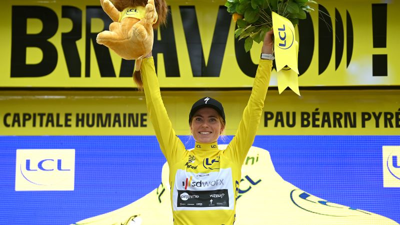 Demi Vollering seals Tour de France Femmes title as her team dominates race