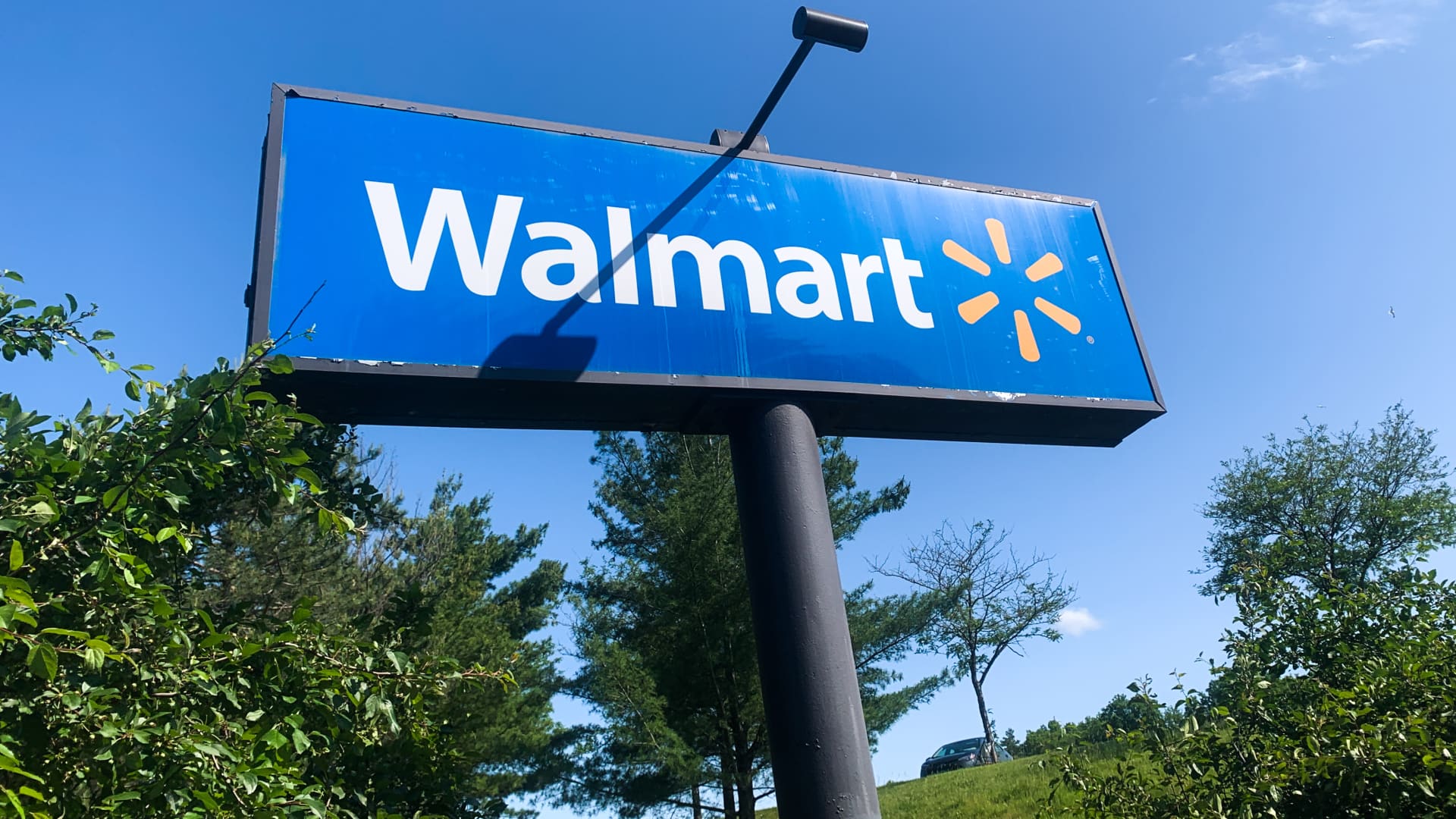 Stocks making the biggest premarket moves: Walmart, Adobe, Cisco, Hawaiian Electric and more