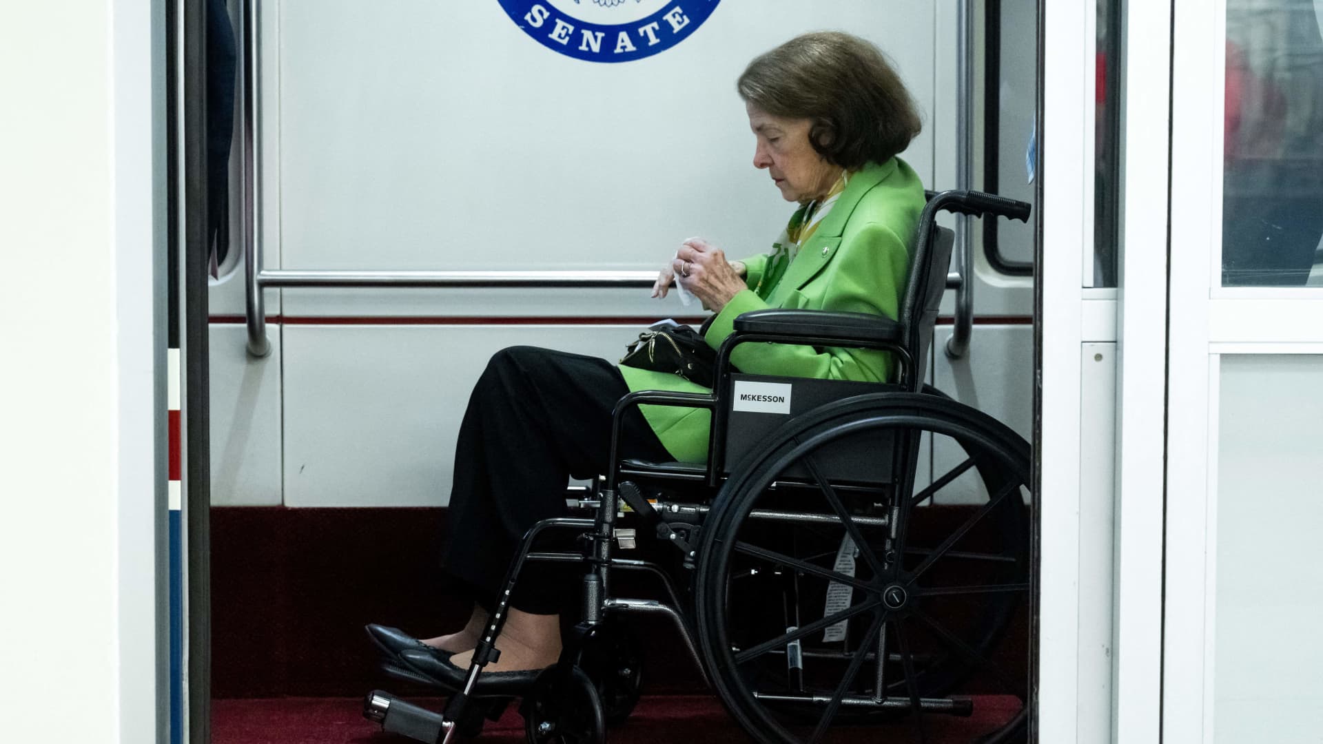 Sen. Dianne Feinstein briefly hospitalized after ‘minor’ fall, her office says