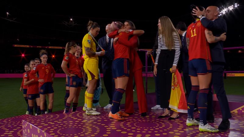 Spanish soccer chief apologizes for giving Women’s World Cup winner an unwanted kiss on the lips