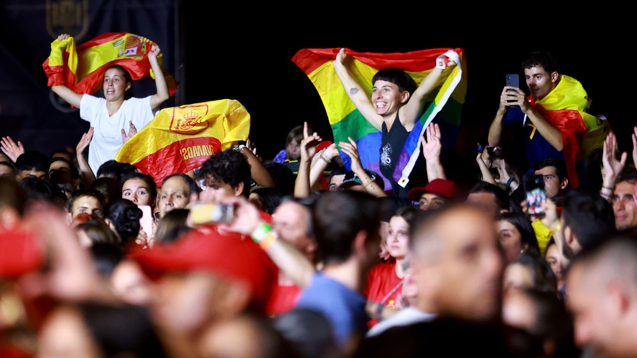 Thousands of fans lined the streets of the Spanish capital.