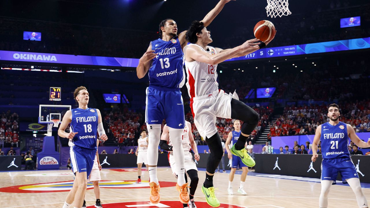 Japan's Yuta Watanabe goes to the hoop against Finland at the Okinawa Arena on August 27, 2023.