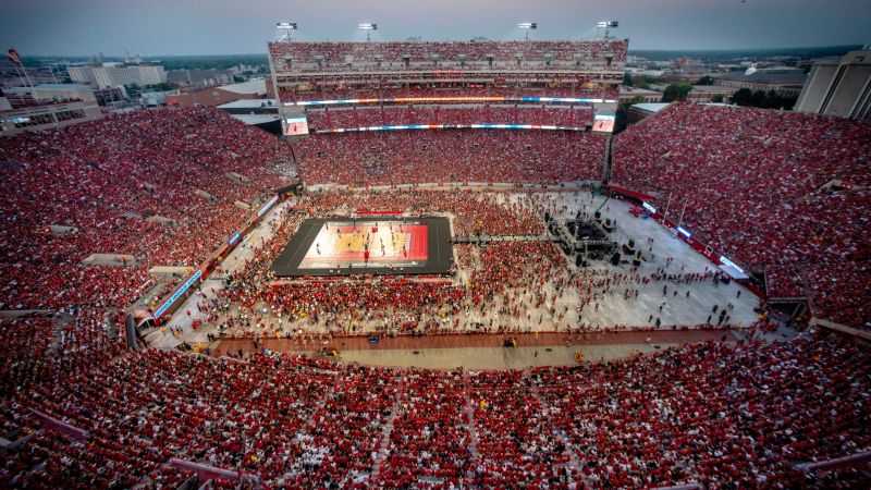 Nebraska volleyball sets world record for attendance at a women’s sporting event, at above 92,000, school says