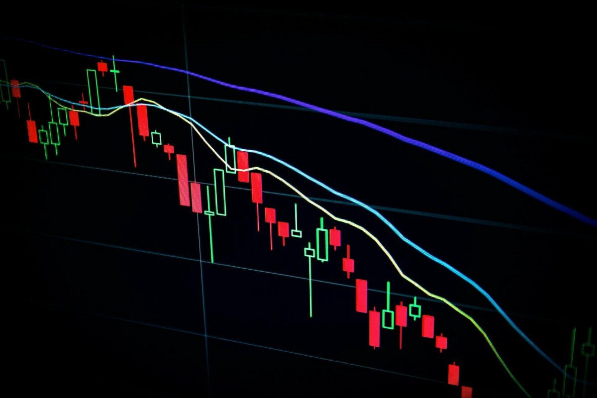 On-Chain Data: Short-Term Bitcoin Holders Face Losses Amid Price Decline – Here’s the Latest