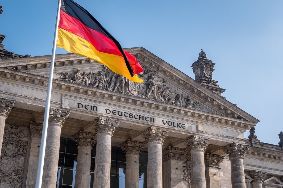 Crypto Analyst Highlights Germany’s Economic Challenges and Its Surprising Implications for Crypto