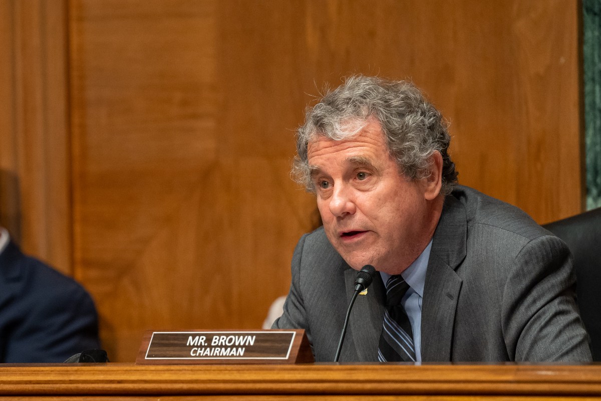 US Senator Sherrod Brown Urges CFTC, SEC and Treasury Secretary to Enhance Crypto Transparency