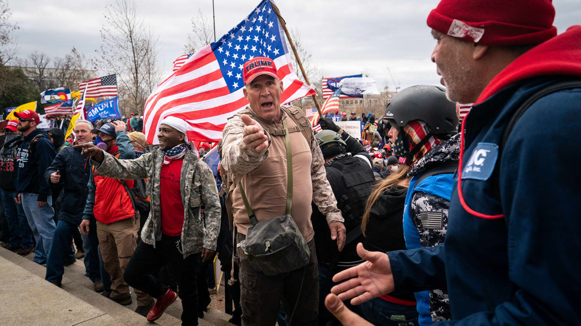 Pro-Trump protester Ray Epps set to plead guilty to Jan. 6 disorderly conduct charge