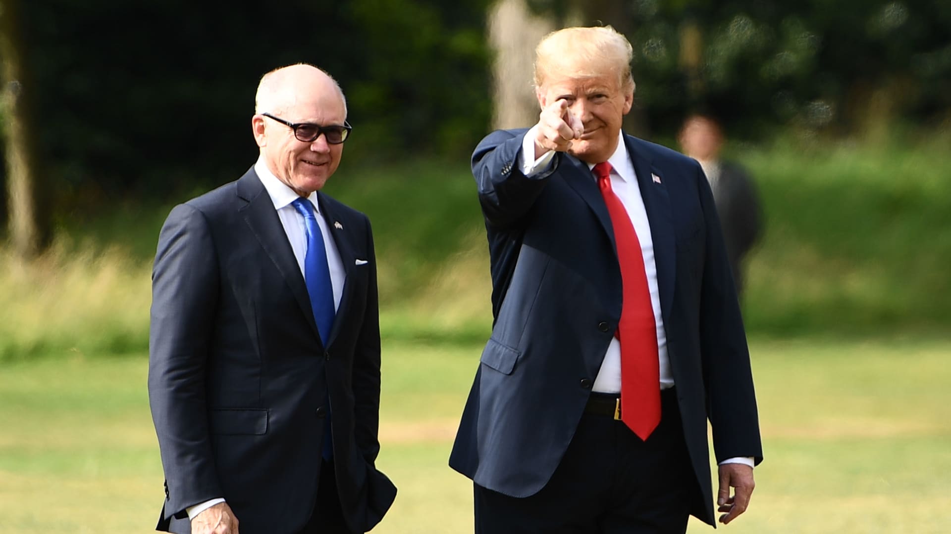 Jets owner Woody Johnson is privately lobbying GOP megadonors to donate to Trump’s campaign