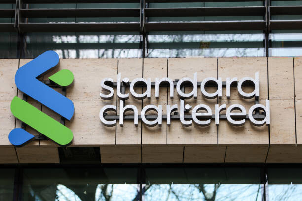 Deutsche Bank and Standard Chartered Venture into SWIFT Alternative for CBDCs