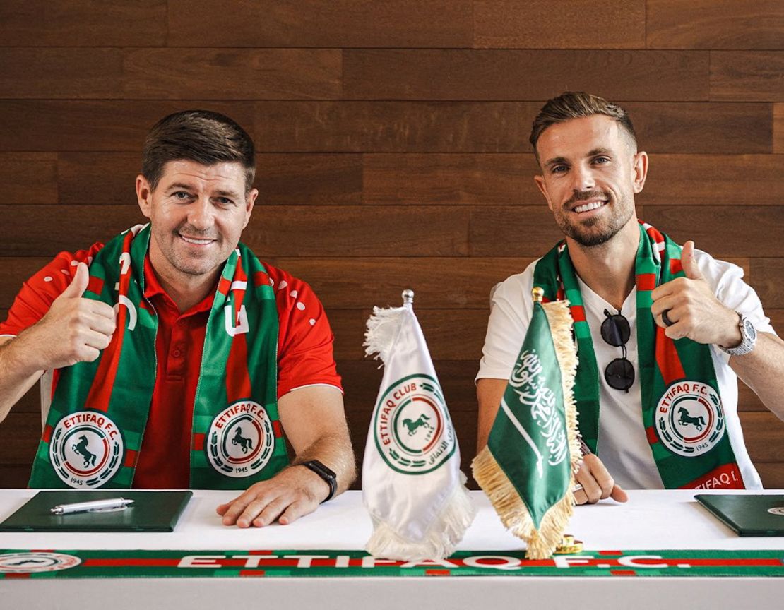 Soccer Football - Al-Ettifaq unveil Jordan Henderson - Zagreb, Croatia - July 28, 2023 
Al-Ettifaq coach Steven Gerrard poses for a photograph with Jordan Henderson
Al-Ettifaq Media Office/Handout via REUTERS

ATTENTION EDITORS - THIS IMAGE HAS BEEN SUPPLIED BY A THIRD PARTY. NO RESALES. NO ARCHIVES